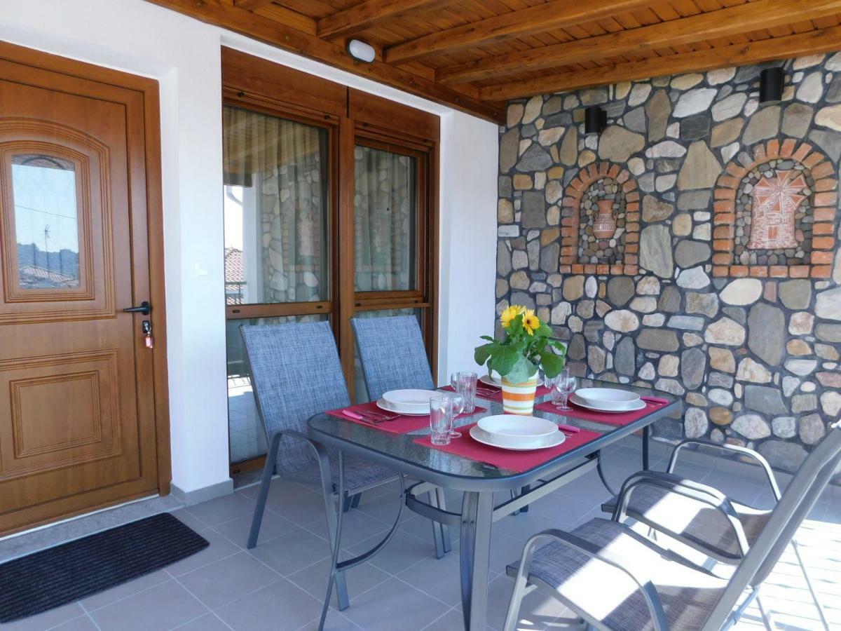 Patriko - House 1, Traditional Stone House Agios Nikolaos  Exterior foto